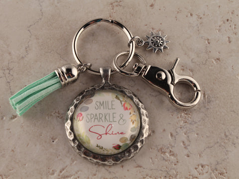 KEY25 - Smile Sparkle & Shine Keychain